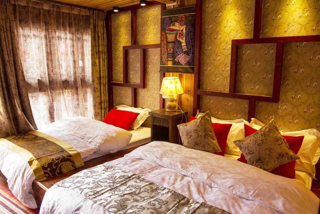 Secret Garden Hotell Lijiang  Rum bild