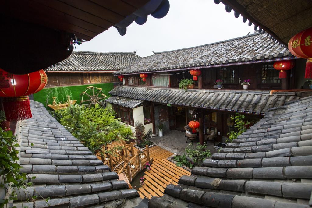 Secret Garden Hotell Lijiang  Exteriör bild